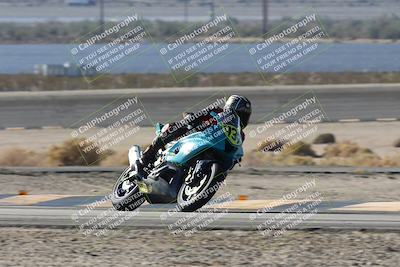 media/Dec-05-2025-CVMA Friday Practice (Fri) [[303bad9a84]]/4-Racer 4-Trackday 1/Session 2 (Turn 14)/